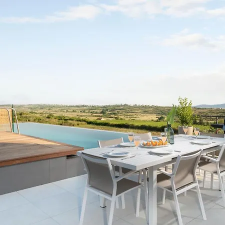 Albina & Domenica Villa