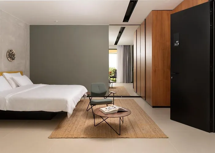 Albina & Domenica Villa *